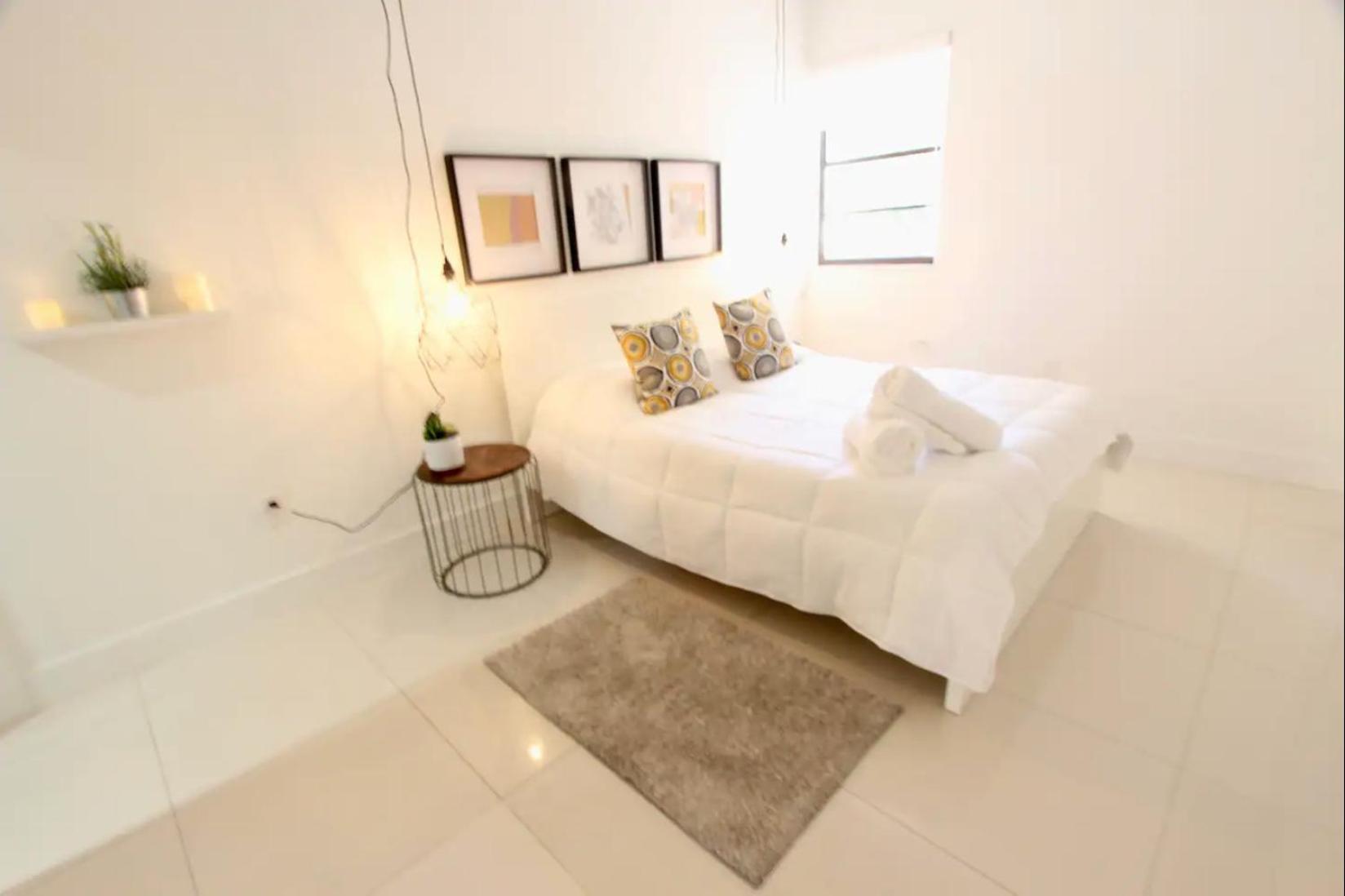 Modern Ocean Cave Steps From The Beach Share Save Miami Beach Exterior photo